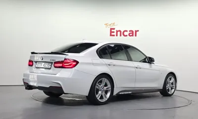 BMW 3-Series 2018, 102685 км, за 18900000 KRW