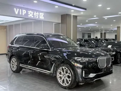 BMW X7 2020, 50000 км, за 379200 CNY