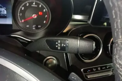 Mercedes-Benz C-Class 2016, 13000 км, за 96174.87 CNY - фото 17