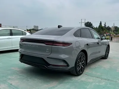 BYD Han 2025, 25000 км, за 118800 CNY - фото 6