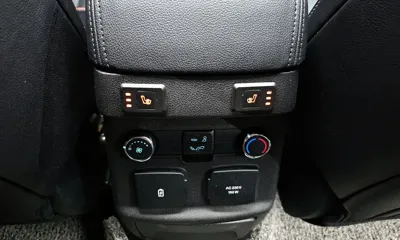 Ford Explorer 2019, 90262 км, за 17200000 KRW - фото 16