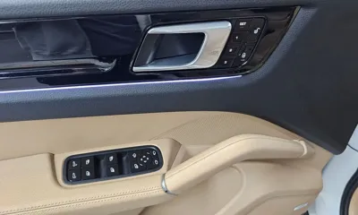 Porsche Cayenne 2019, 99258 км, за 54700000 KRW - фото 28