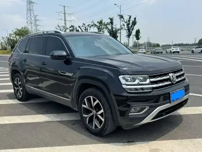 Volkswagen Teramont 2019, 80000 км, за 116300 CNY