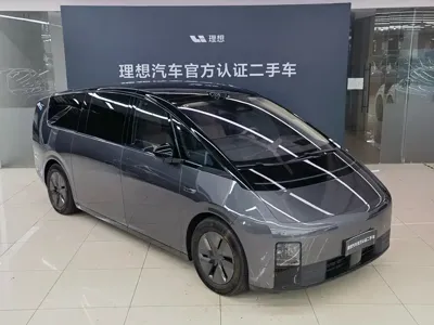 Li Auto Li MEGA 2025, 10000 км, за 455800 CNY - фото 9