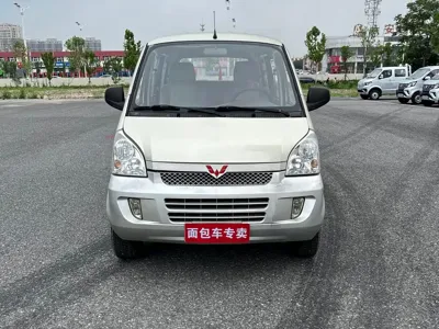 Wuling Rongguang 2012, 120000 км, за 4800 CNY