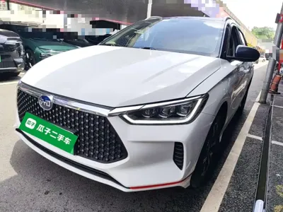 BYD e2 · 2021 год