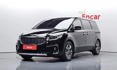 Kia Canival · 2020 год
