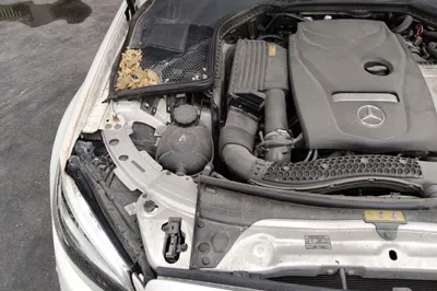 Mercedes-Benz C-Class 2019, 99600 км, за 102513.38 CNY - фото 23