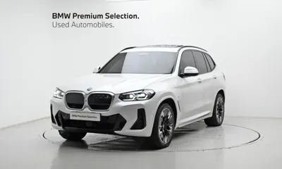 BMW iX3 · 2023 год