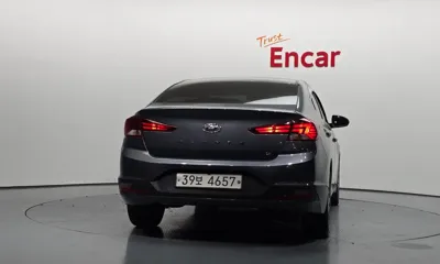 Hyundai Avante 2019, 116513 км, за 11190000 KRW
