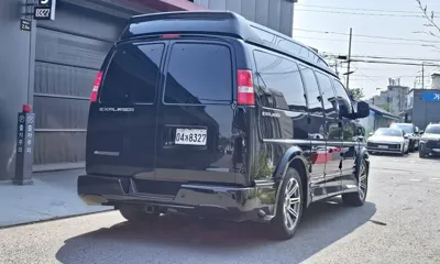 Chevrolet Express Van 2018, 55387 км, за 33500000 KRW
