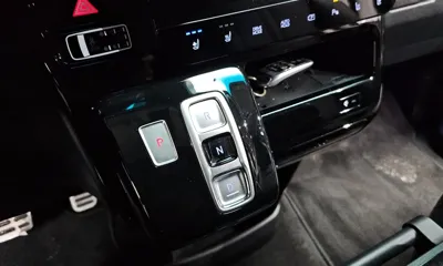 Hyundai Staria 2023, 17346 км, за 49000000 KRW - фото 9