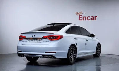 Hyundai Sonata 2016, 68441 км, за 10000000 KRW