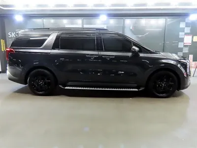 Kia Canival 2025, 24153 км, за 42300000 KRW