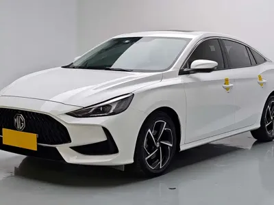 MG MG5 · 2021 год