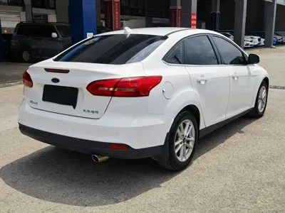 Ford Focus 2017, 115000 км, за 26800 CNY
