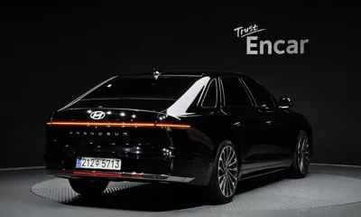 Hyundai Grandeur 2024, 10720 км, за 40200000 KRW