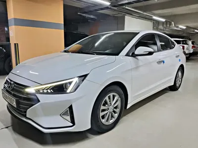 Hyundai Avante 2020, 111276 км, за 11850000 KRW