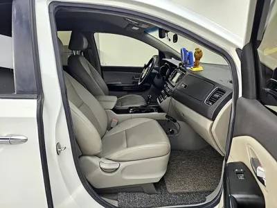 Kia Canival 2016, 203099 км, за 6190000 KRW - фото 11
