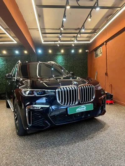 BMW X7 · 2022 год