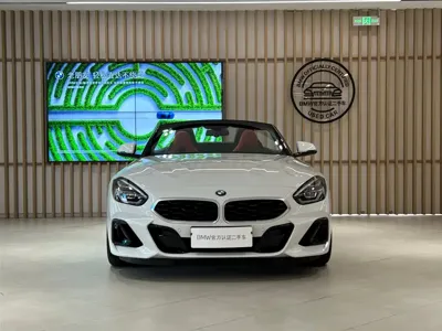 BMW Z4 2025, 800 км, за 389799 CNY - фото 2