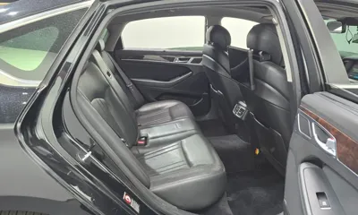 Hyundai Genesis 2016, 154224 км, за 10600000 KRW - фото 12