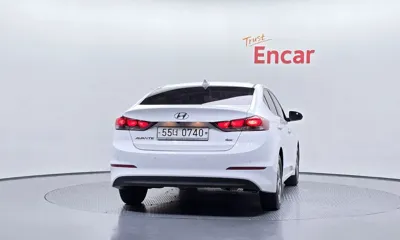 Hyundai Avante 2017, 83595 км, за 10400000 KRW