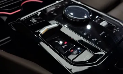 BMW 5-Series 2026, 7751 км, за 79900000 KRW - фото 9
