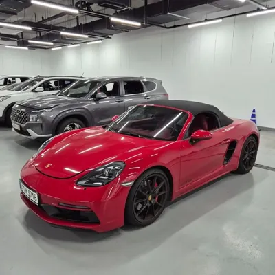 Porsche 718 2024, 15123 км, за 115000000 KRW
