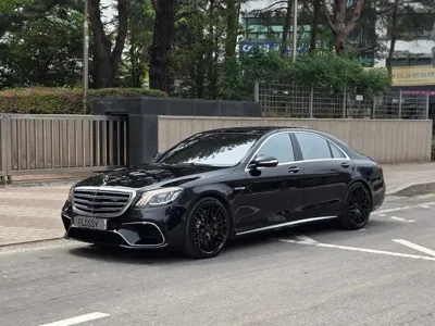 Mercedes-Benz S-Class · 2020 год