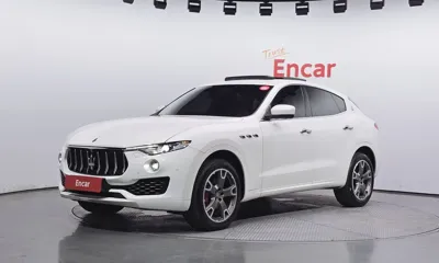 Maserati Levante · 2017 год