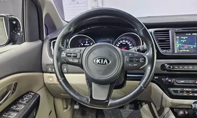 Kia Canival 2015, 167337 км, за 8990000 KRW - фото 13