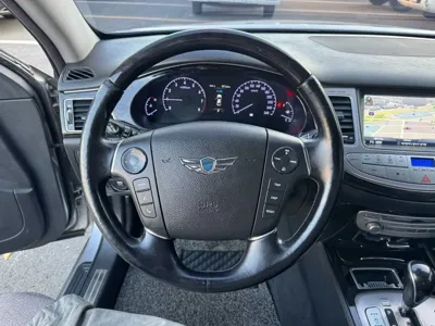 Hyundai Genesis 2013, 316385 км, за 3800000 KRW - фото 9