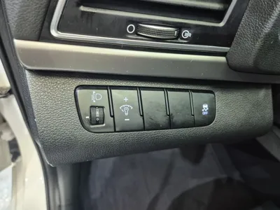 Hyundai Avante 2016, 128182 км, за 9700000 KRW - фото 7