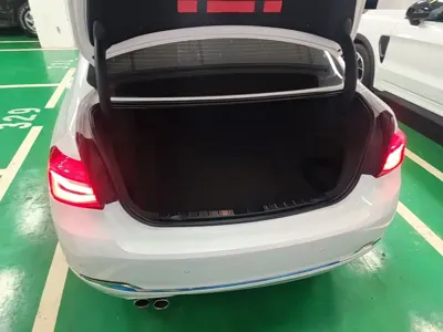 BMW 3 Series 2017, 134400 км, за 63200 CNY - фото 19