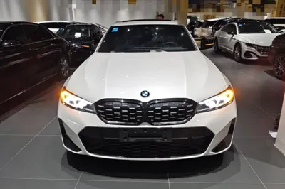BMW 3 Series 2024, 20500 км, за 207304.07 CNY