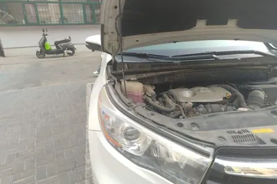 Toyota Highlander 2017, 79800 км, за 103005.74 CNY - фото 23