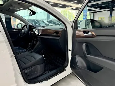 Volkswagen Tharu 2023, 31000 км, за 136000 CNY - фото 8