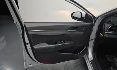 Hyundai Avante 2017, 145976 км, за 8900000 KRW - фото 24