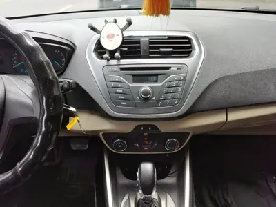 Ford Escort 2018, 103699 км, за 20800 CNY - фото 9