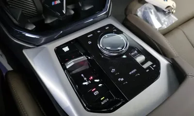 BMW X3 2025, 17111 км, за 99990000 KRW - фото 9