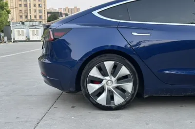 Tesla Model 3 2019, 101300 км, за 144742.36 CNY - фото 10