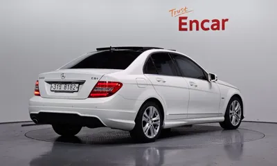Mercedes-Benz C-Class 2012, 167584 км, за 5500000 KRW - фото 2