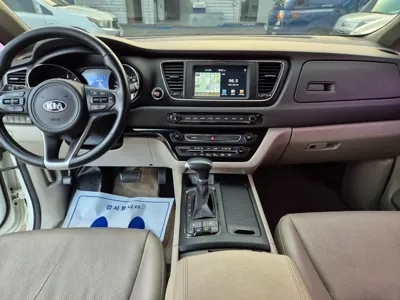 Kia Canival 2017, 84000 км, за 11690000 KRW - фото 10