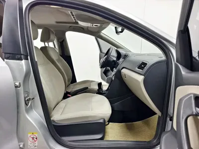 Volkswagen Polo 2011, 45000 км, за 10900 CNY - фото 12