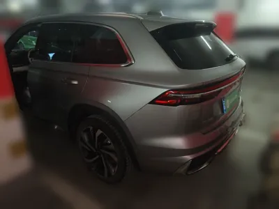 Geely Auto Monjaro L 2021, 61100 км, за 93805.18 CNY