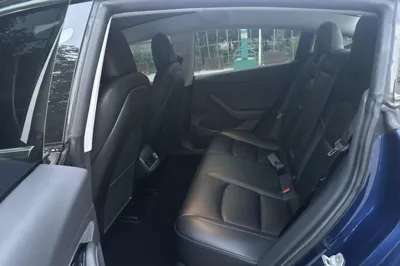 Tesla Model 3 2019, 101300 км, за 144742.36 CNY - фото 24