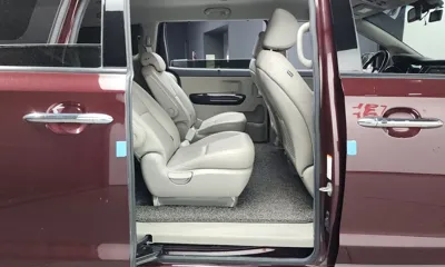 Kia Canival 2018, 93710 км, за 10900000 KRW - фото 11