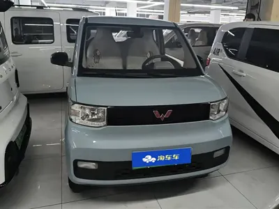 Wuling MINIEV 2023, 29600 км, за 17500 CNY