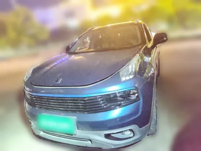 Lynk & Co 01 2017, 52699 км, за 54207.01 CNY